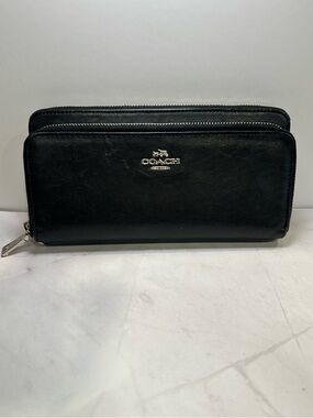 Coach Black Leather Double Zip Wallet with Silver Hardware